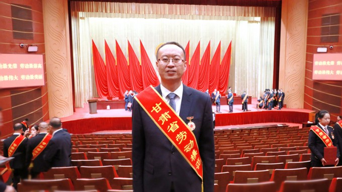 讓奮斗成為青春底色，為隴原水利繪就藍(lán)圖 | 記甘肅省勞動(dòng)模范李長(zhǎng)春